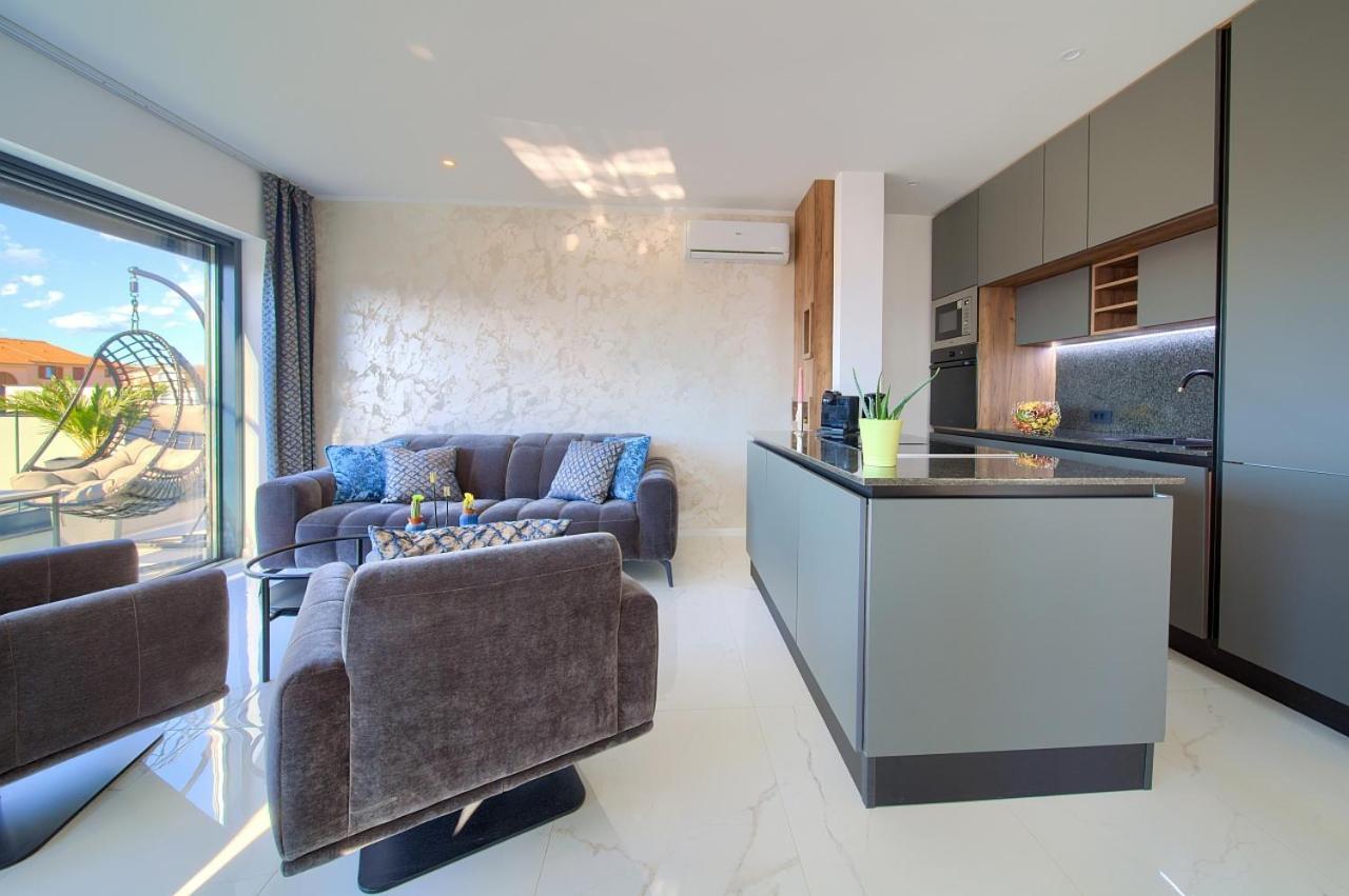 Penthouse Rosa Apartment Malinska Ngoại thất bức ảnh